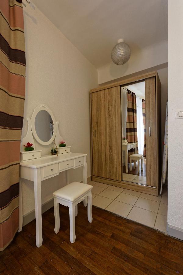 Le Cocon D'Eloise Apartamento Verdun-sur-Meuse Exterior foto